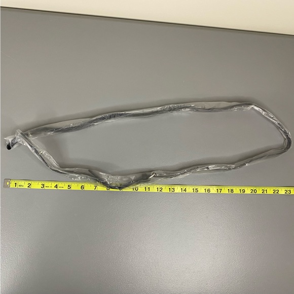 NWT Kendall + Kylie Snake Skin Print Grey Cross Body Purse - Picture 15 of 16